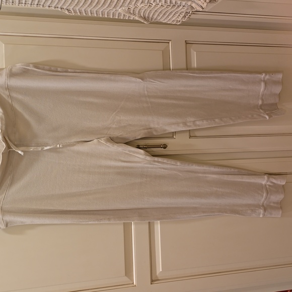 Mod-O-Doc Cotton Vest and Pant Set. - Picture 5 of 11